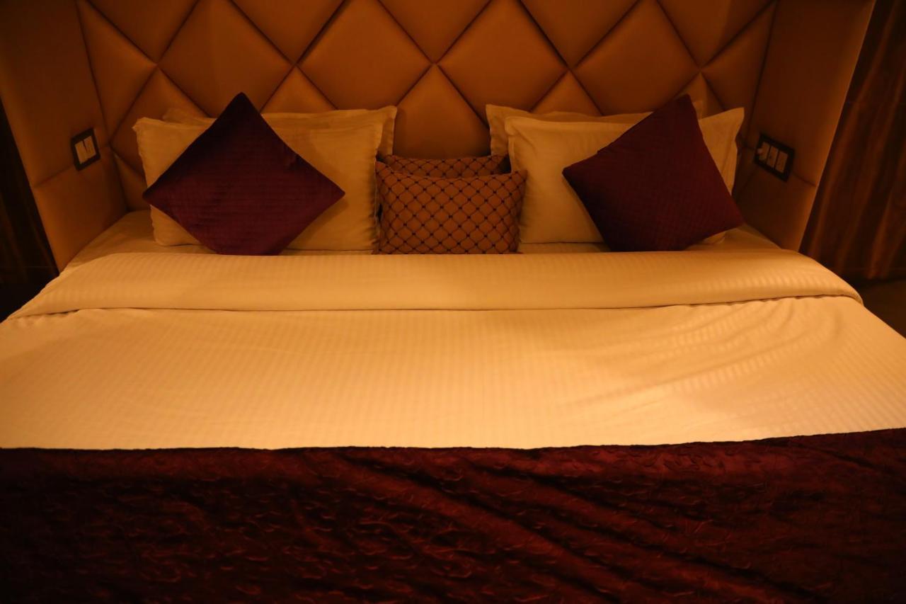 Hotel Ganga Heights Haridwar Ngoại thất bức ảnh